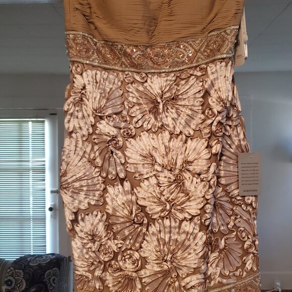 Sue Wong Strapless Dress - Picture 4 of 8